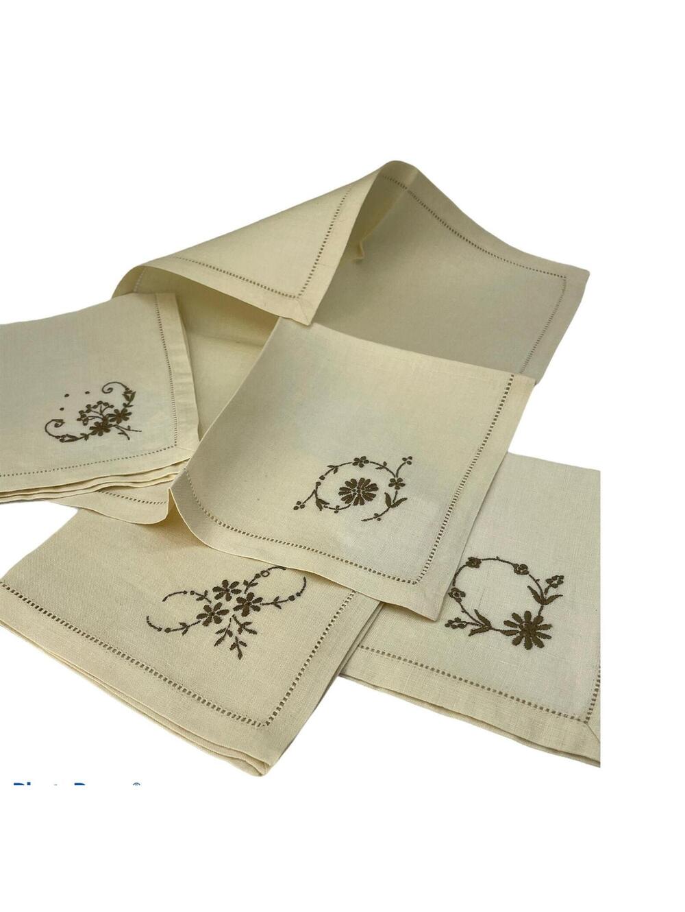 Vintage Linen Luncheon Napkins with Embroidery, Set of 4